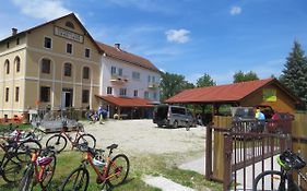 Mill House Apartment And Camping